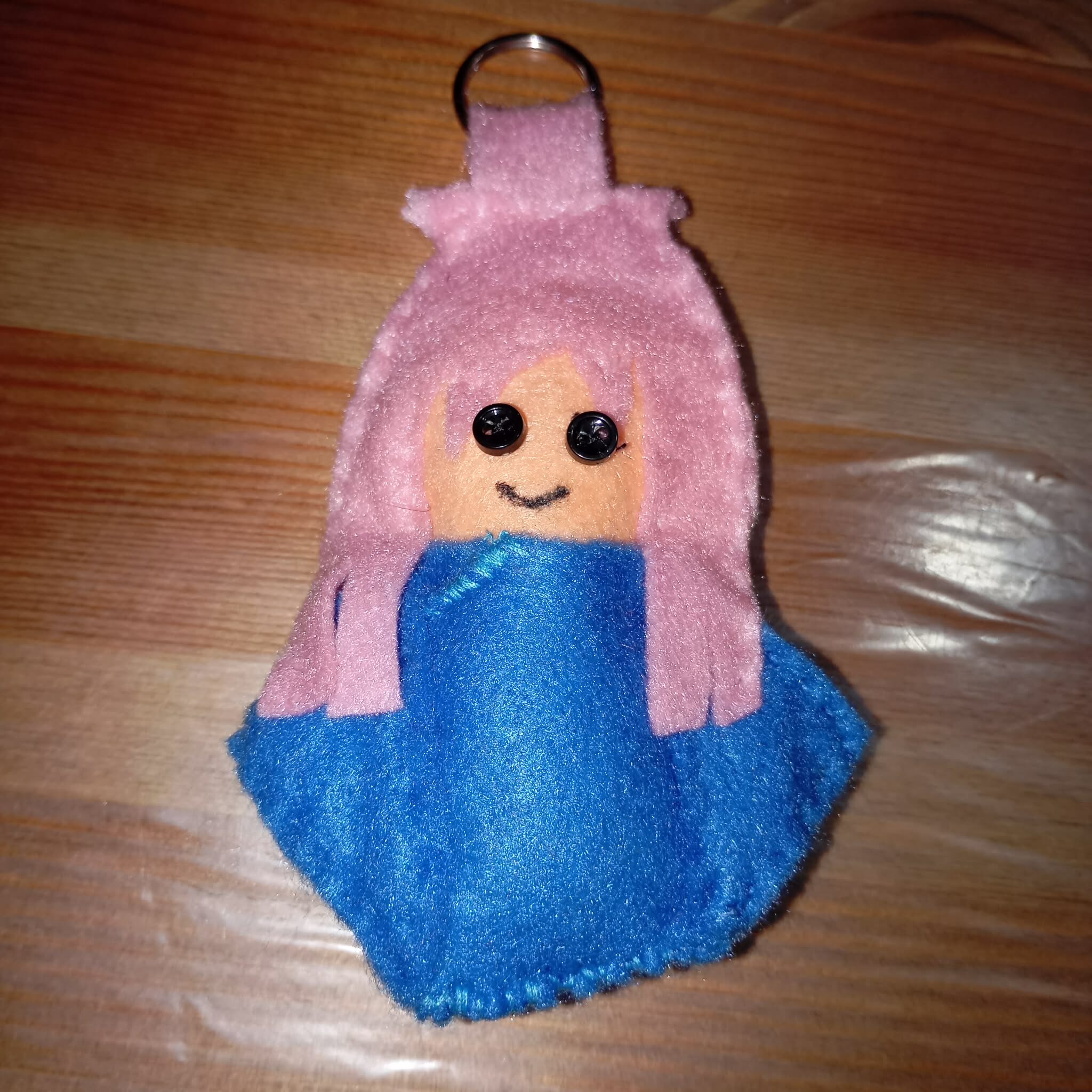 Mini Poupiche Karie – Petite compagne d’aventure à emmener partout – Image 4